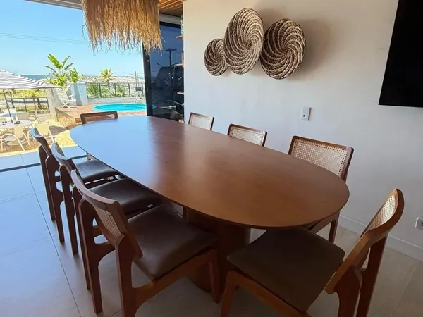 Sala de jantar com vista do mar — envelopamento residencial
